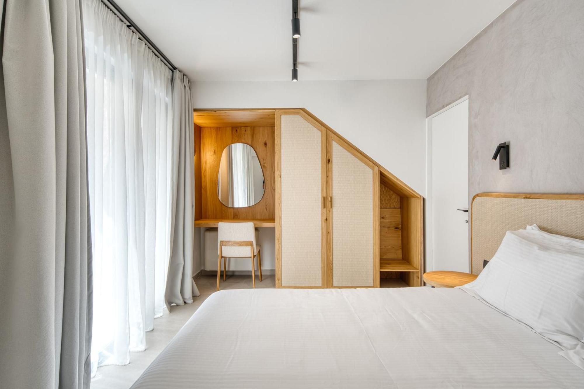 Anima Deluxe Suites ナフプリオ エクステリア 写真