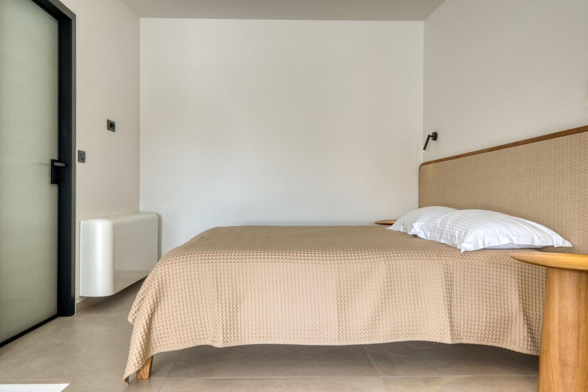 Anima Deluxe Suites ナフプリオ エクステリア 写真